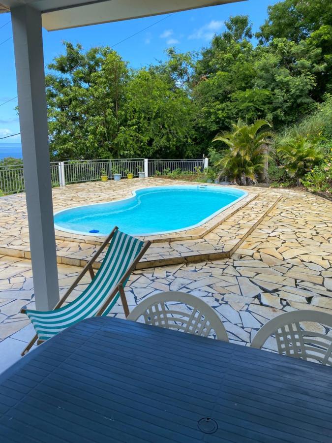 Bas De Villa Courbaril Bouillante Luaran gambar