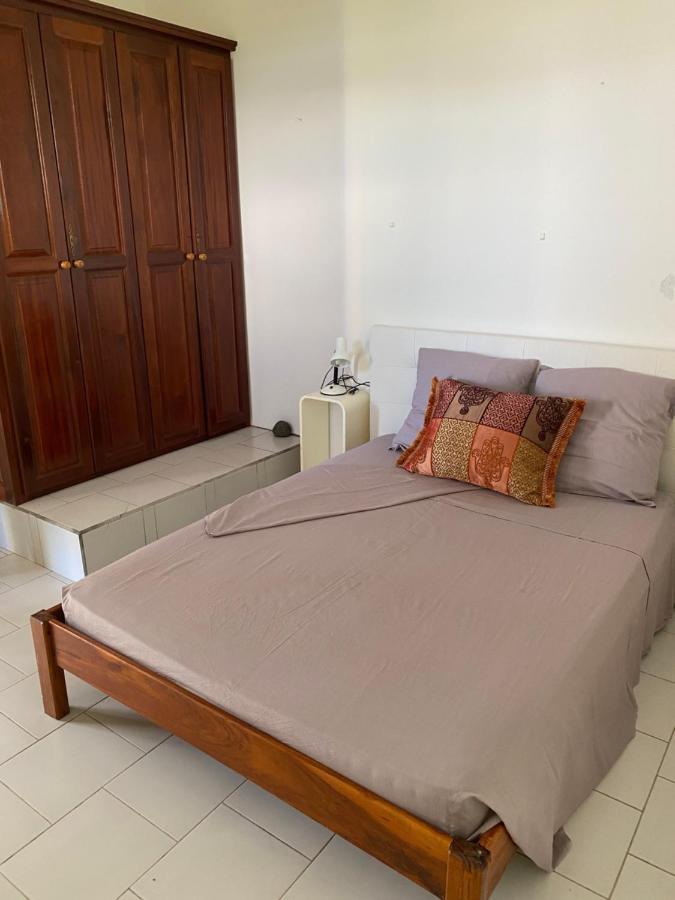 Bas De Villa Courbaril Bouillante Luaran gambar